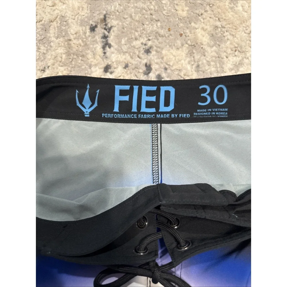 LUNA FIDE Performance Board Shorts Blue Multi Sz 30 Mens